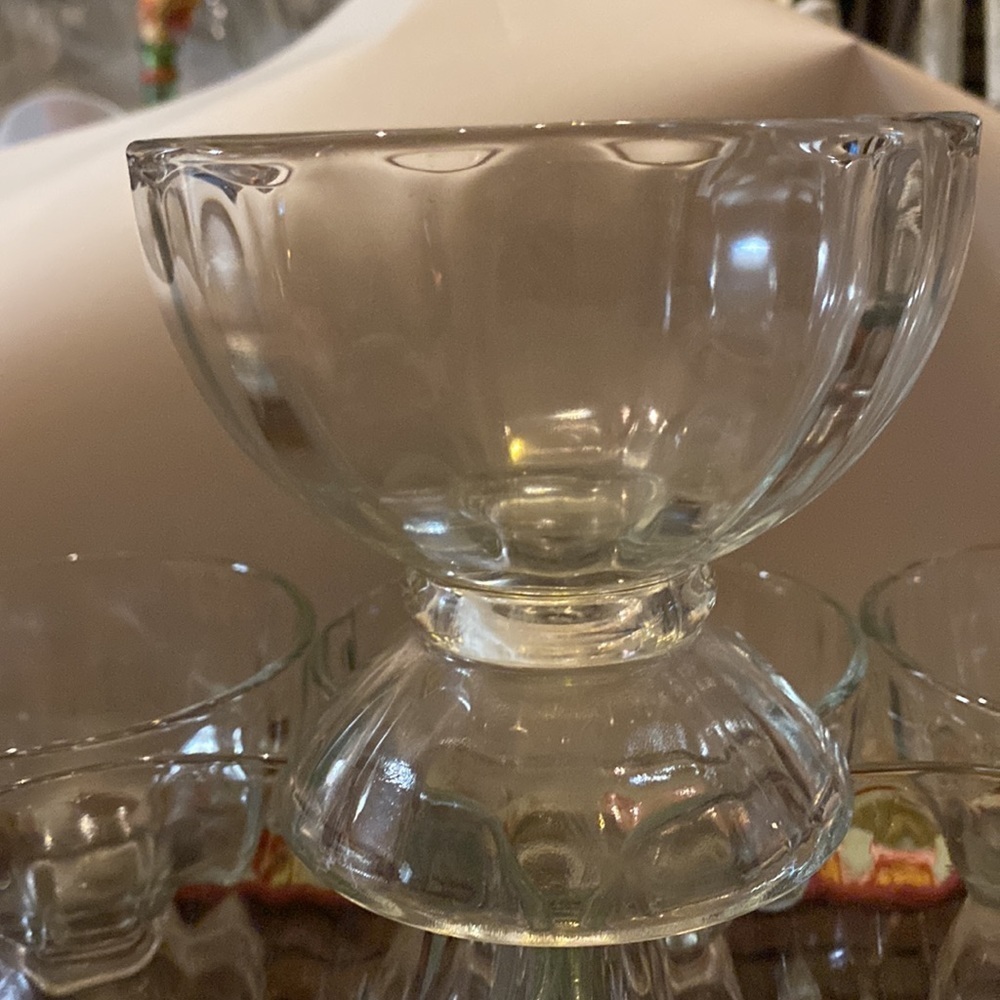 6 glasses for desert or cocktail - Picture 2 of 4